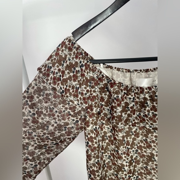 Anthro JOA Floral Disty Print Off the Shoulder Blouse Size M - Picture 3 of 7